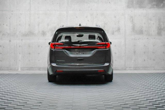 2022 Chrysler Pacifica Vehicle Photo in EVERETT, WA 98203-5662