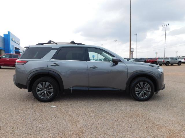 2022 Nissan Pathfinder Vehicle Photo in GATESVILLE, TX 76528-2745