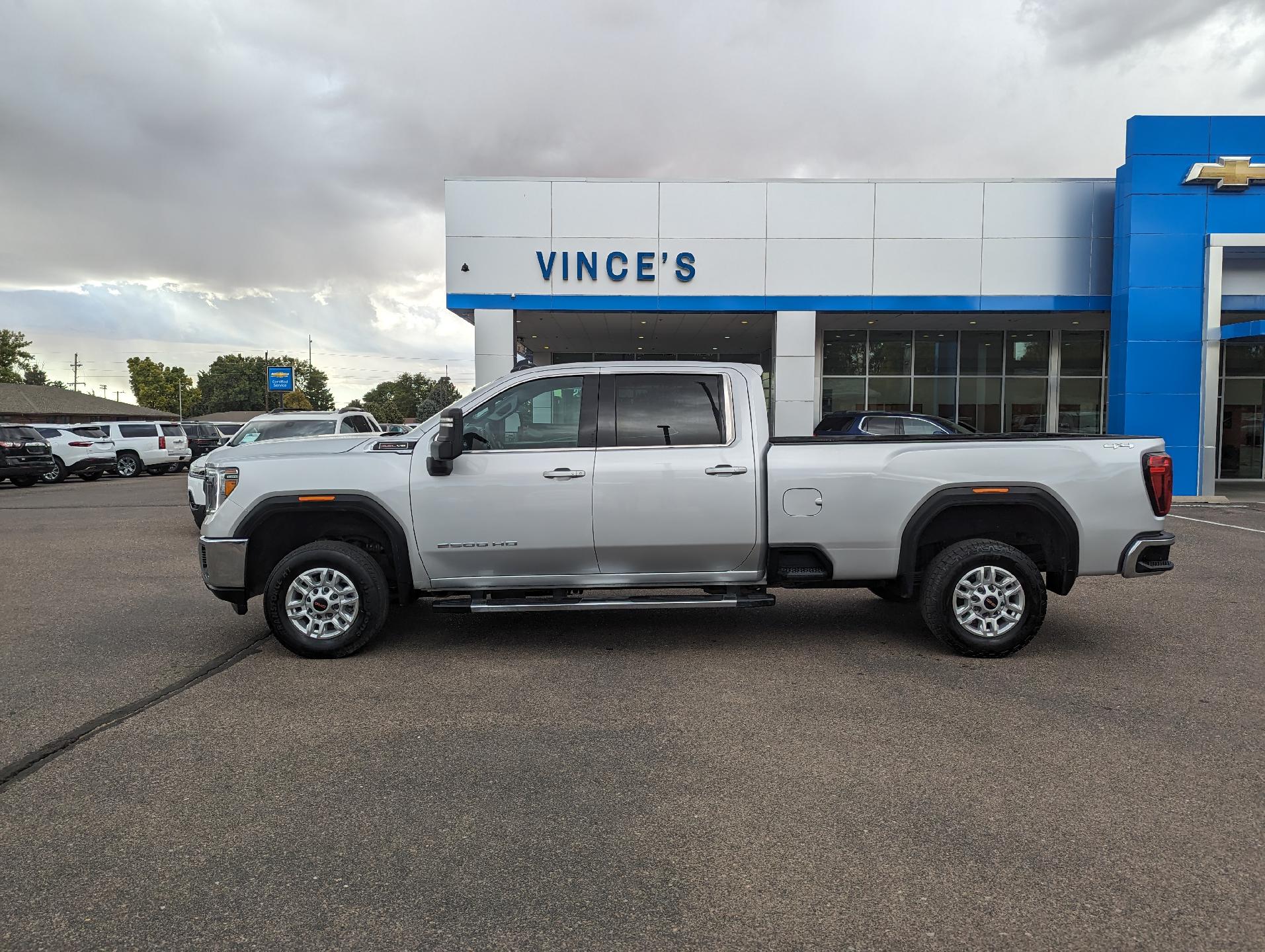 Used 2022 GMC Sierra 2500HD SLE with VIN 1GT49ME71NF352951 for sale in Burlington, CO