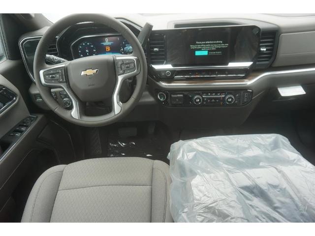 2023 Chevrolet Silverado 1500 Vehicle Photo in ALCOA, TN 37701-3235