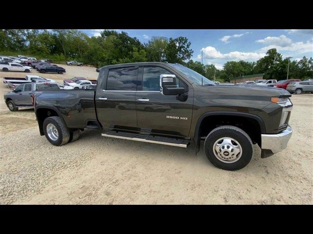 Used 2022 Chevrolet Silverado 3500HD LTZ with VIN 1GC4YUEY3NF194947 for sale in Linn, MO