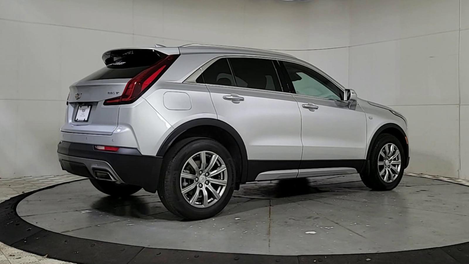 2020 Cadillac XT4 Vehicle Photo in Plainfield, IL 60586