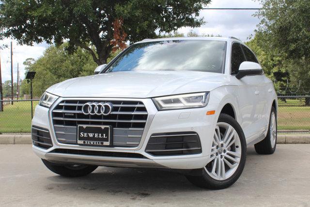 2019 Audi Q5 Vehicle Photo in HOUSTON, TX 77090