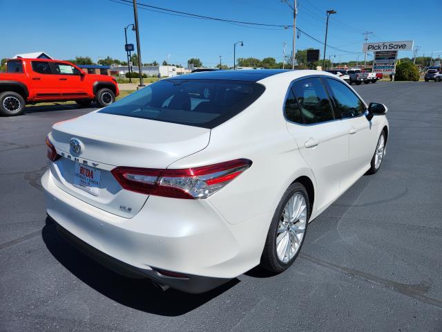 2018 Toyota Camry Vehicle Photo in MONROE, WI 53566-1050