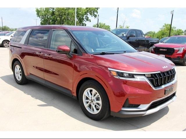 2022 Kia Carnival Vehicle Photo in ROSENBERG, TX 77471-5675