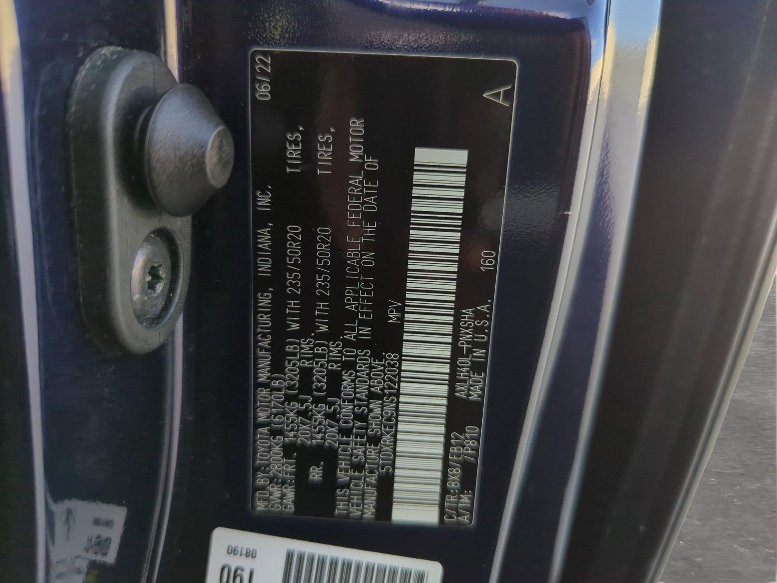 2022 Toyota Sienna Vehicle Photo in Ft. Myers, FL 33907