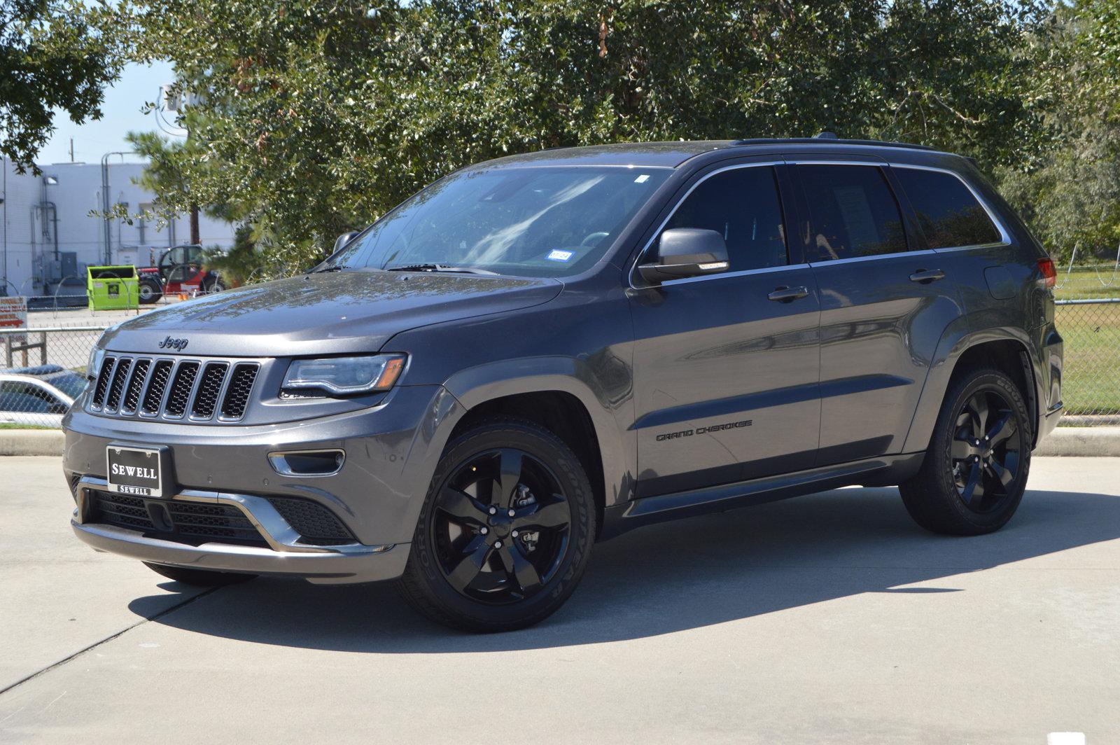 2015 Jeep Grand Cherokee Vehicle Photo in Houston, TX 77090