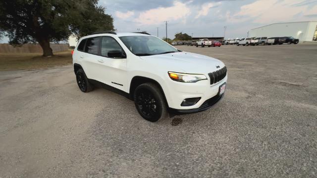 Used 2023 Jeep Cherokee Altitude Lux with VIN 1C4PJMMB3PD111627 for sale in Cuero, TX