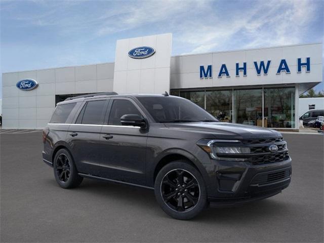 2024 Ford Expedition Vehicle Photo in Mahwah, NJ 07430-1343