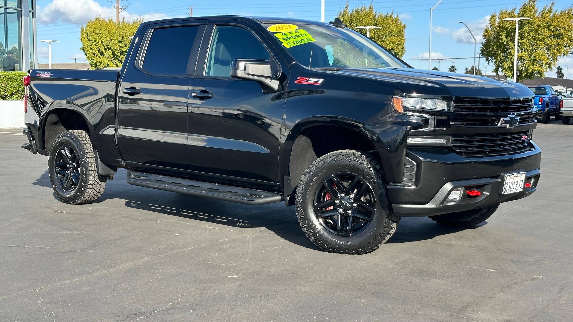 Used 2021 Chevrolet Silverado 1500 LT Trail Boss with VIN 1GCPYFEL9MZ431046 for sale in Modesto, CA