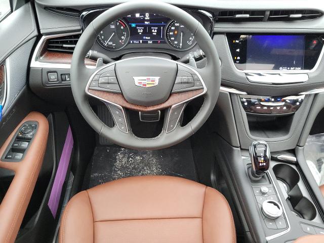 2025 Cadillac XT5 Vehicle Photo in JOLIET, IL 60435-8135