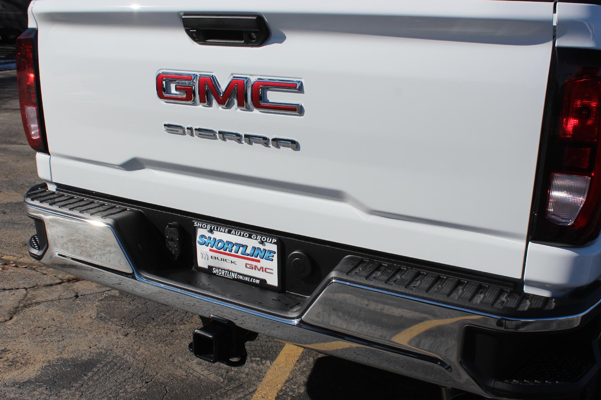 2025 GMC Sierra 2500 HD Vehicle Photo in AURORA, CO 80012-4011