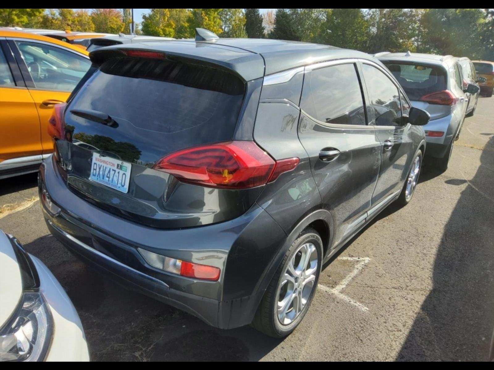 Used 2020 Chevrolet Bolt EV LT with VIN 1G1FY6S02L4135487 for sale in Enumclaw, WA