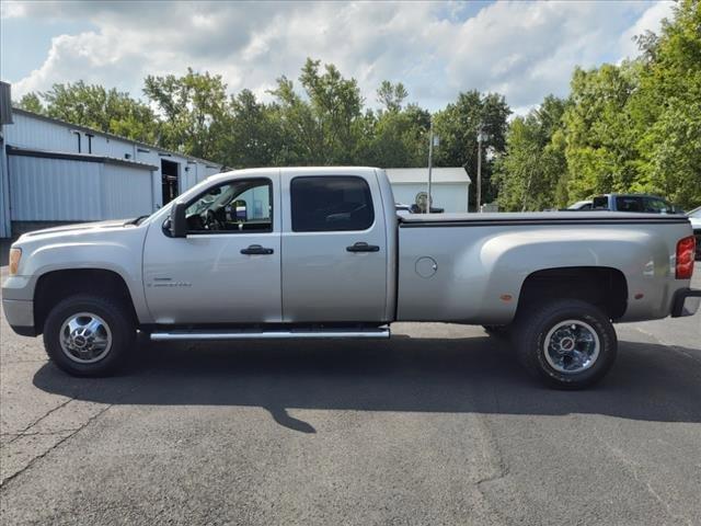 Used 2008 GMC Sierra 3500 SLE1 with VIN 1GTJK336X8F200747 for sale in Dunkirk, NY