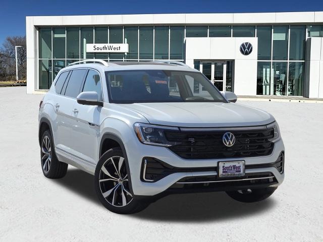 2024 Volkswagen Atlas Vehicle Photo in Weatherford, TX 76087