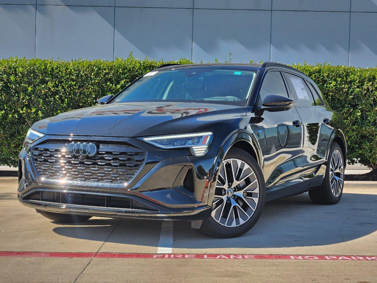 2024 Audi Q8 e-tron Vehicle Photo in MCKINNEY, TX 75070