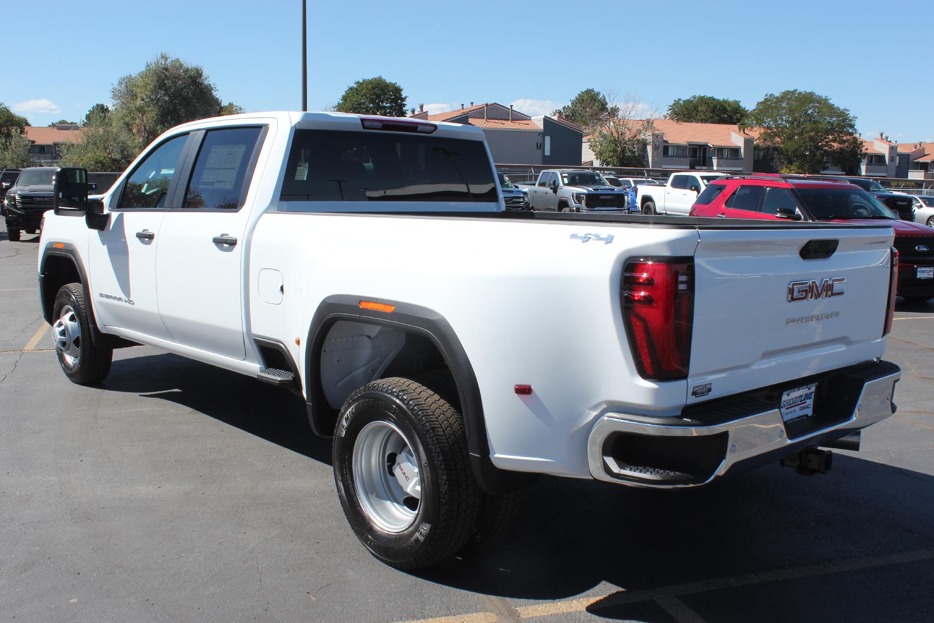 2025 GMC Sierra 3500 HD Vehicle Photo in AURORA, CO 80012-4011