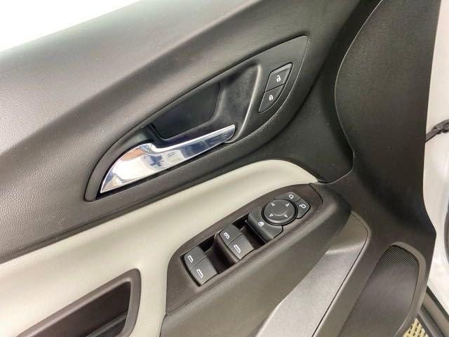 2021 Chevrolet Equinox Vehicle Photo in BROCKTON, MA 02301-7113