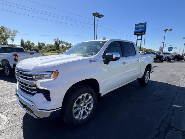 2025 Chevrolet Silverado 1500 Vehicle Photo in MANHATTAN, KS 66502-5036