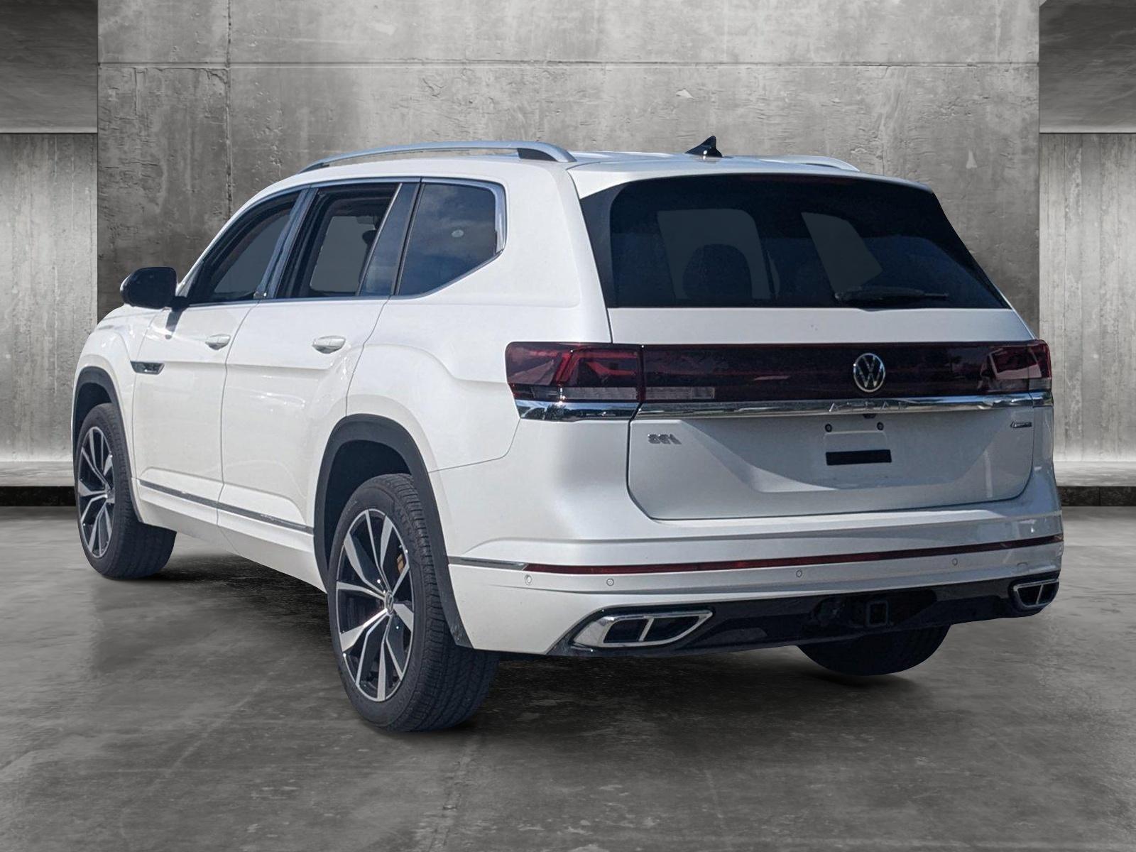 2024 Volkswagen Atlas Vehicle Photo in Coconut Creek, FL 33073