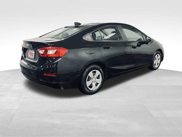 2017 Chevrolet Cruze Vehicle Photo in MEDINA, OH 44256-9631