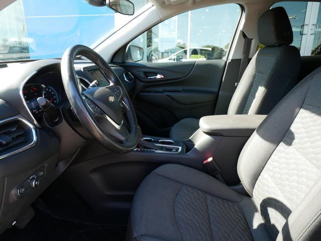 2020 Chevrolet Equinox Vehicle Photo in MAPLEWOOD, MN 55119-4794