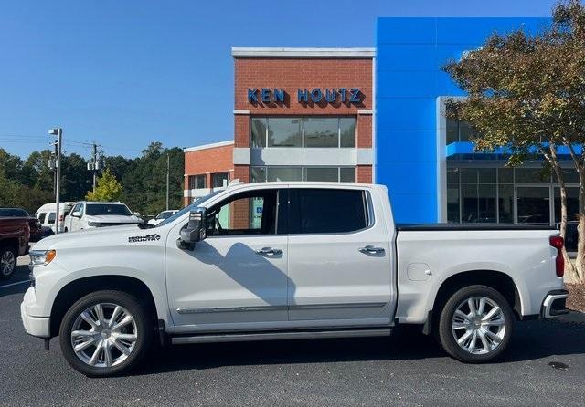 Used 2024 Chevrolet Silverado 1500 High Country with VIN 1GCUDJEDXRZ331622 for sale in Gloucester, VA