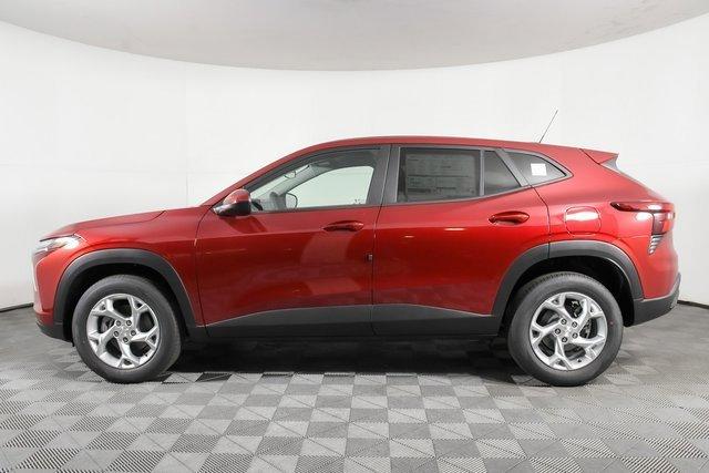 2025 Chevrolet Trax Vehicle Photo in PUYALLUP, WA 98371-4149