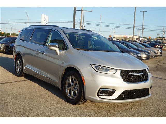 Used 2022 Chrysler Pacifica Limited with VIN 2C4RC1GG5NR179687 for sale in Alcoa, TN