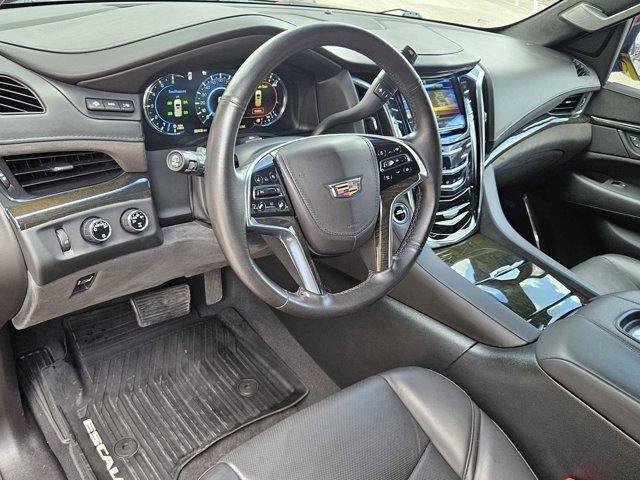 2016 Cadillac Escalade Vehicle Photo in San Antonio, TX 78230