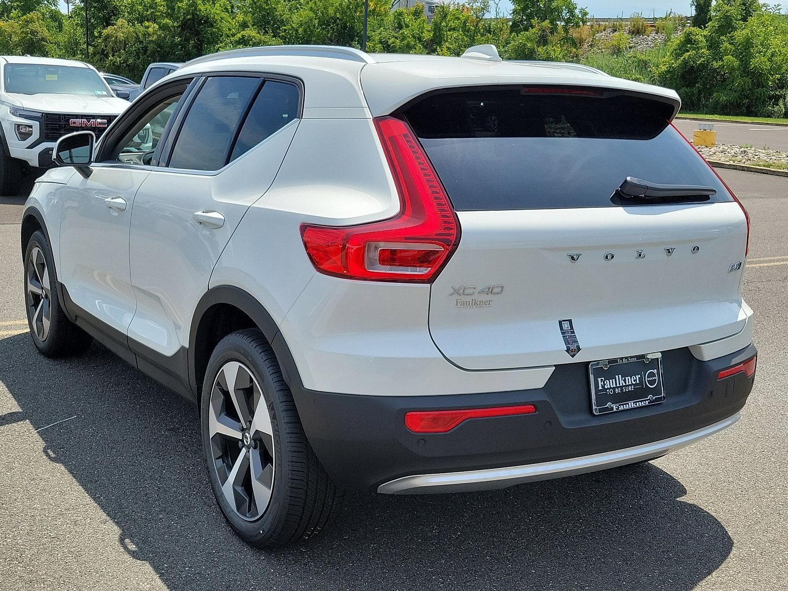 2025 Volvo XC40 Vehicle Photo in Trevose, PA 19053