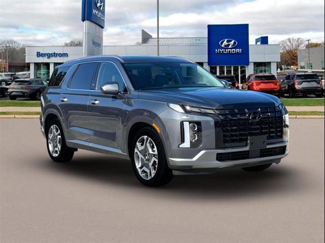 2025 Hyundai PALISADE Vehicle Photo in Green Bay, WI 54304