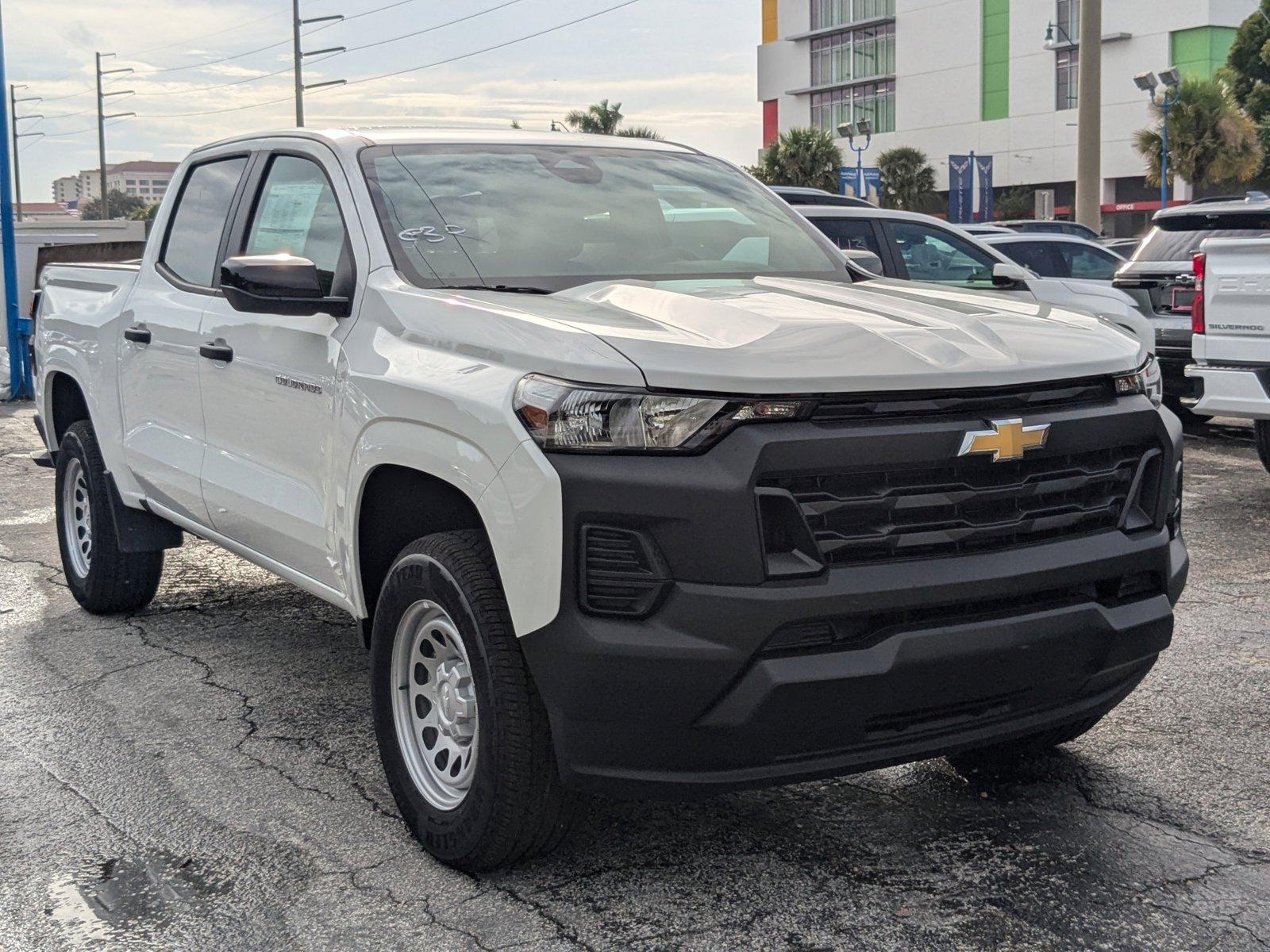 2024 Chevrolet Colorado Vehicle Photo in MIAMI, FL 33134-2699