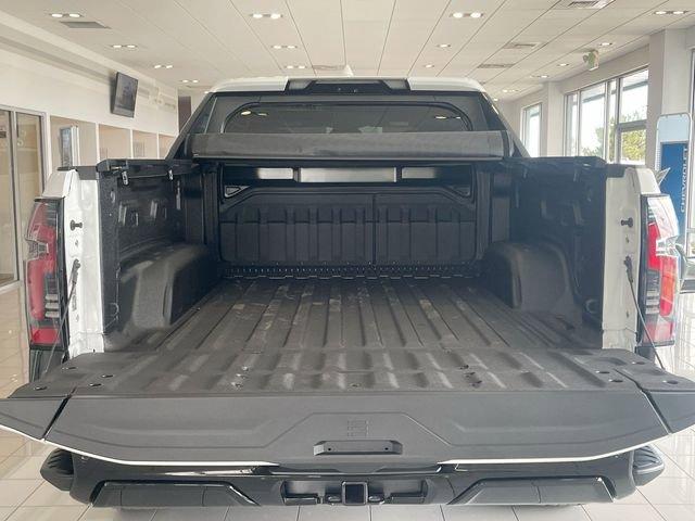 2024 Chevrolet Silverado EV Vehicle Photo in GREELEY, CO 80634-4125