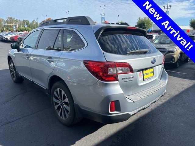 2015 Subaru Outback Vehicle Photo in Puyallup, WA 98371