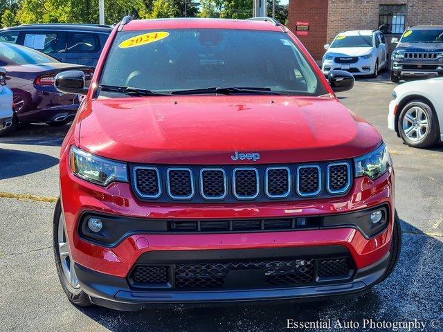 2024 Jeep Compass Vehicle Photo in Saint Charles, IL 60174