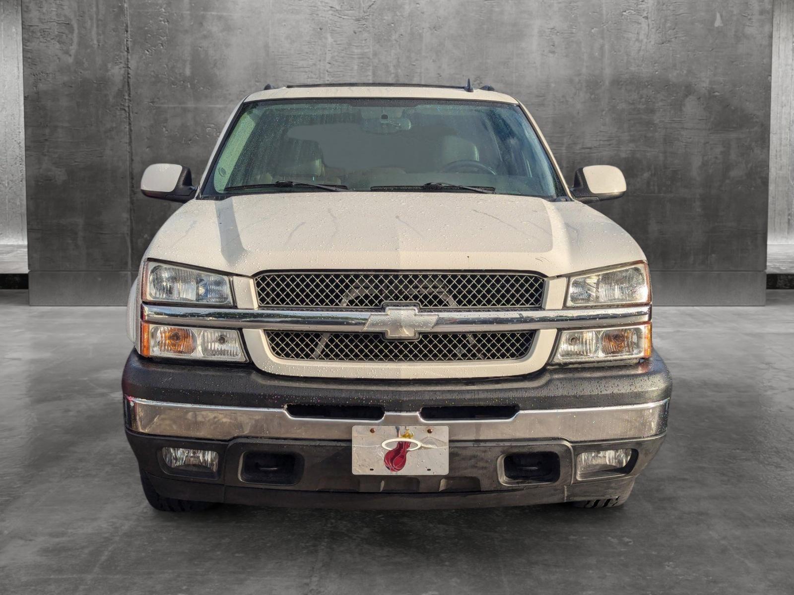 2006 Chevrolet Avalanche Vehicle Photo in PEMBROKE PINES, FL 33024-6534