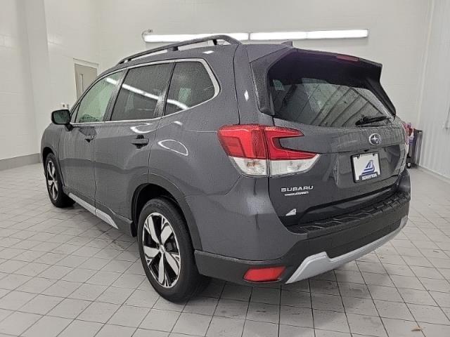 2021 Subaru Forester Vehicle Photo in Oshkosh, WI 54904