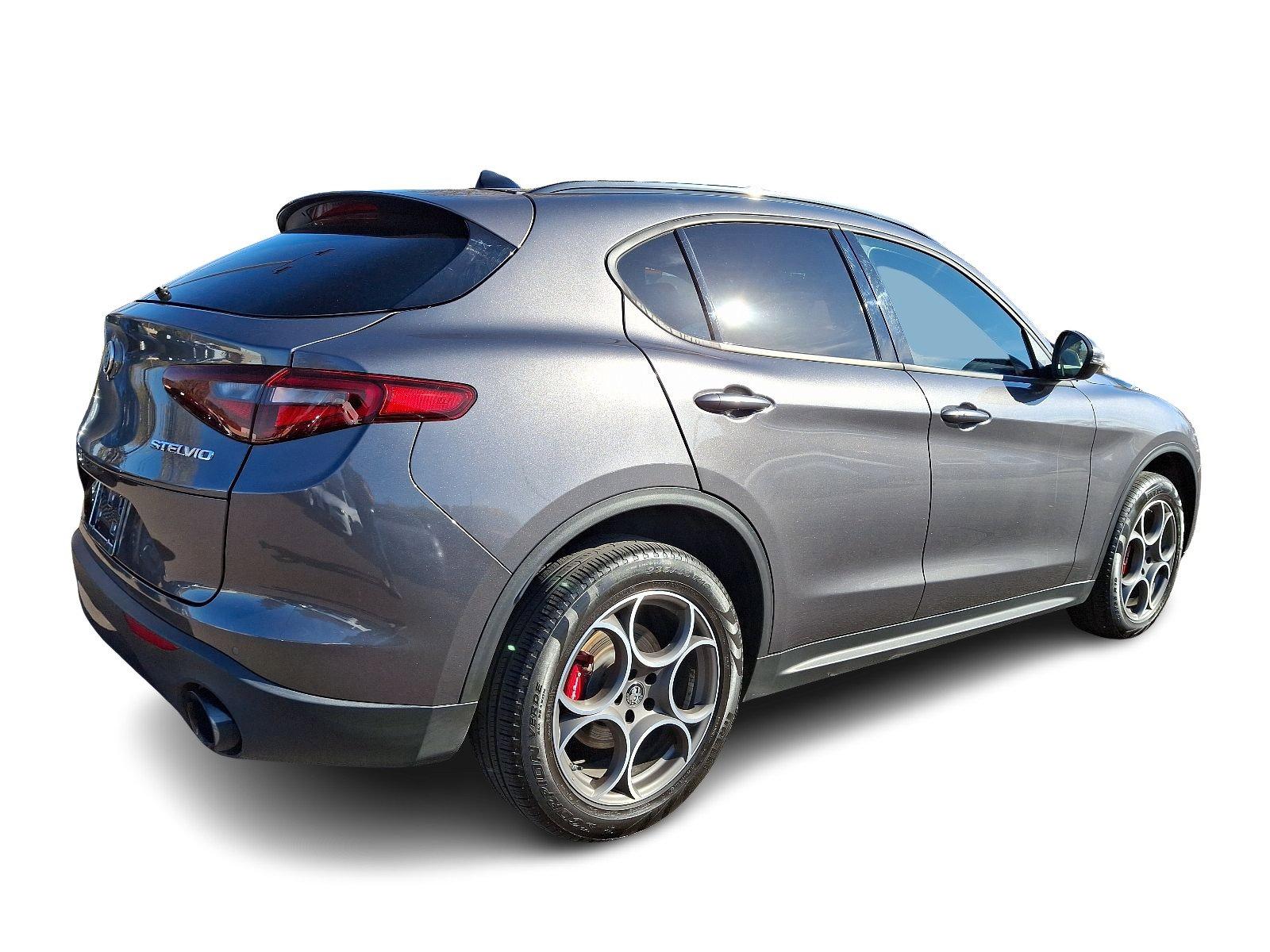 2023 Alfa Romeo Stelvio Vehicle Photo in Willow Grove, PA 19090