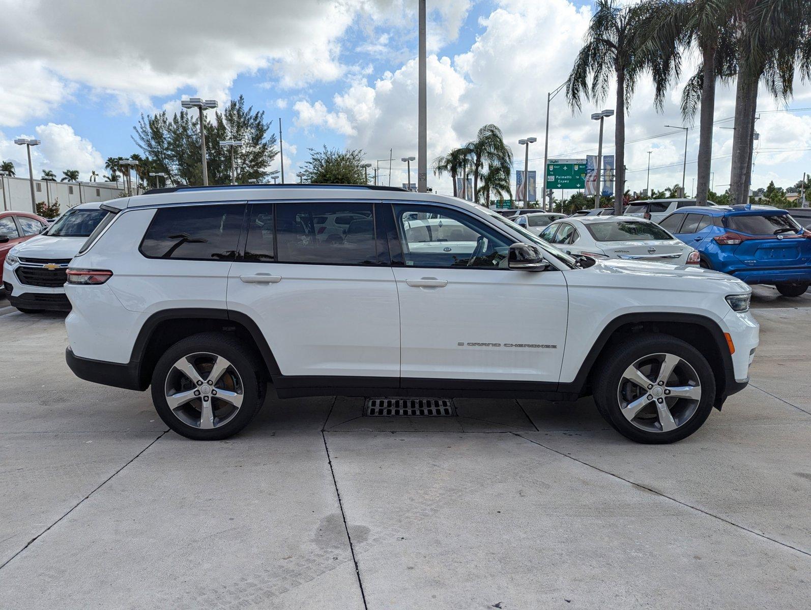 2021 Jeep Grand Cherokee L Vehicle Photo in Panama City, FL 32401