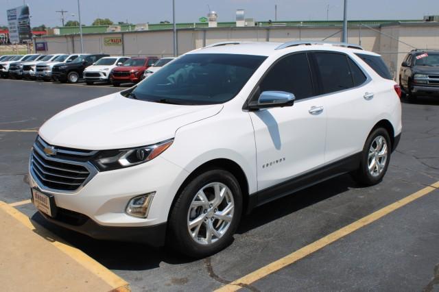 Used 2020 Chevrolet Equinox Premier with VIN 2GNAXNEV4L6195542 for sale in Van Buren, AR