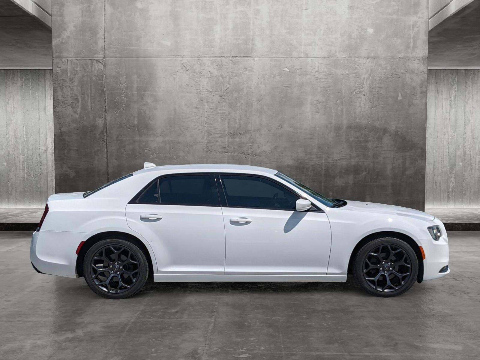 2019 Chrysler 300 Vehicle Photo in Orlando, FL 32811