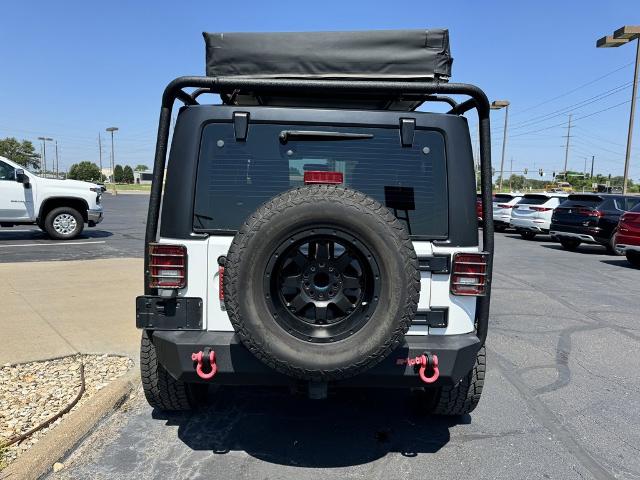 2012 Jeep Wrangler Vehicle Photo in MANHATTAN, KS 66502-5036