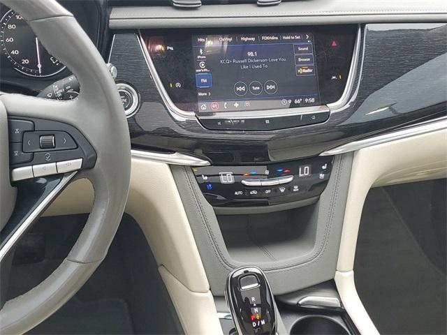 2021 Cadillac XT6 Vehicle Photo in GRAND BLANC, MI 48439-8139