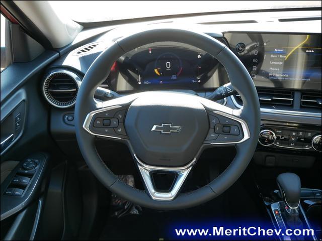 2024 Chevrolet Trax Vehicle Photo in MAPLEWOOD, MN 55119-4794