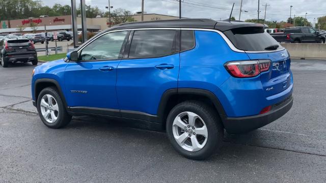 2019 Jeep Compass Vehicle Photo in MOON TOWNSHIP, PA 15108-2571