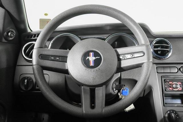 2005 Ford Mustang Vehicle Photo in Puyallup, WA 98371