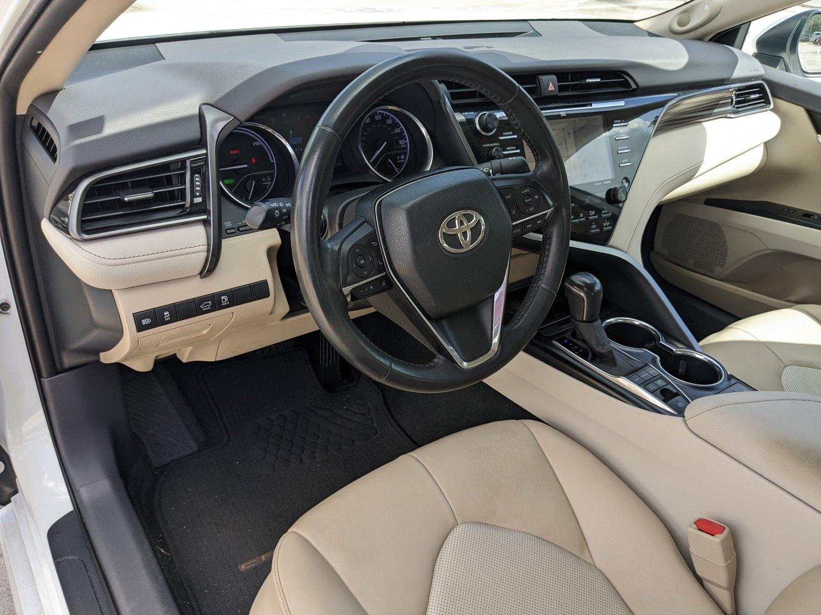 2020 Toyota Camry Vehicle Photo in Davie, FL 33331