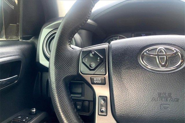 2018 Toyota Tacoma Vehicle Photo in TOPEKA, KS 66609-0000