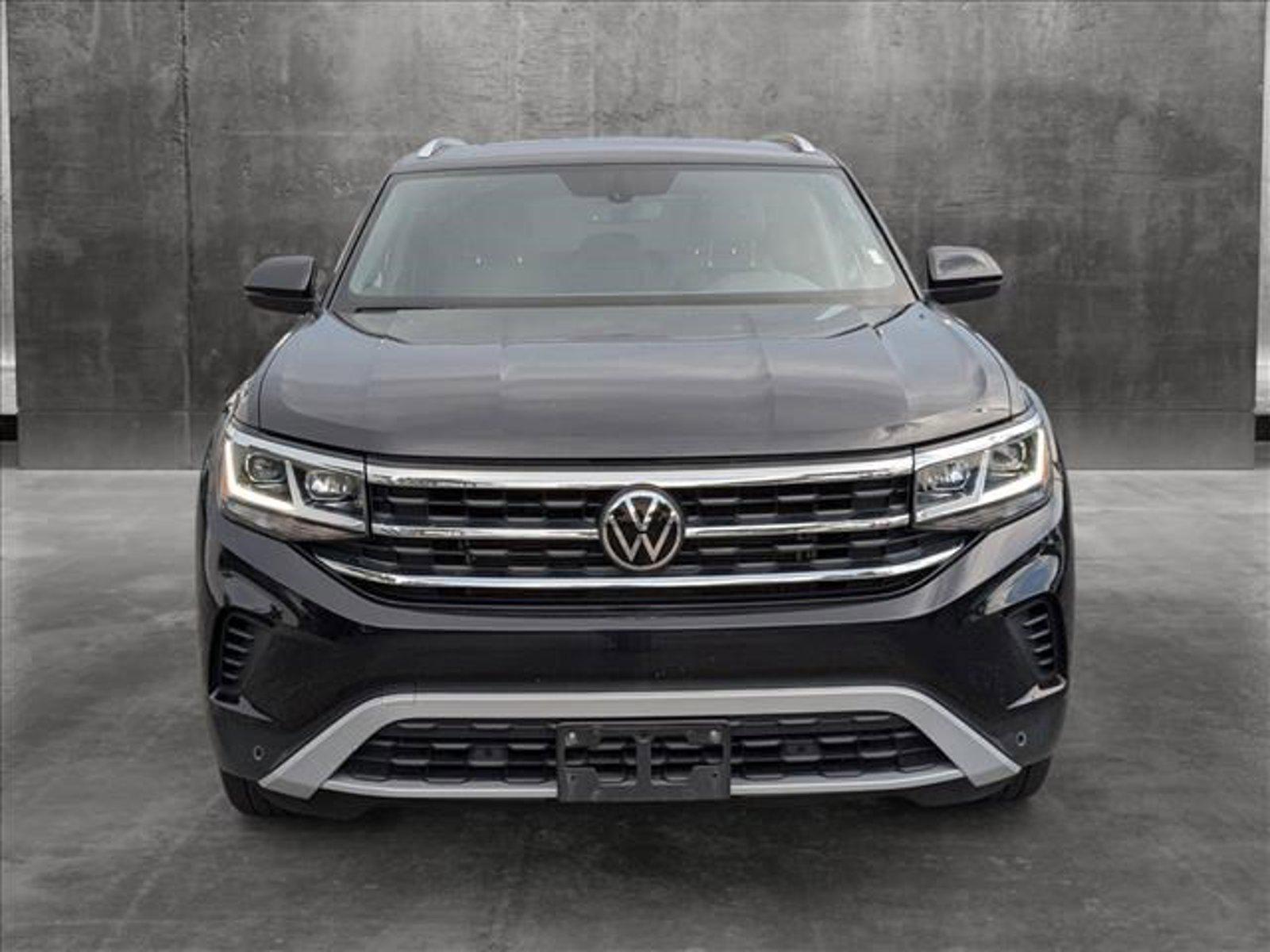 2022 Volkswagen Atlas Cross Sport Vehicle Photo in Tampa, FL 33614